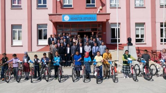 Öğrencilerimize Sağlık Bakanlığı Tarafından Bisiklet Dağıtımı Yapıldı