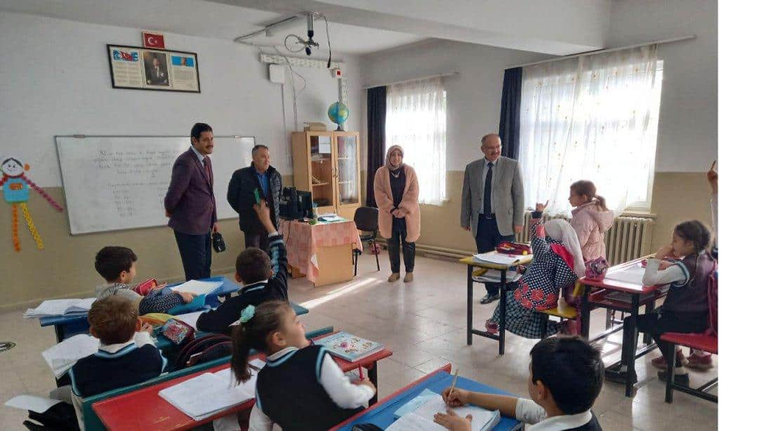 İlçe Millî Eğitim Müdürü Mahmut BAHADUR ve Şube Müdürü İbrahim EMRE'den Okullarımıza Ziyaret