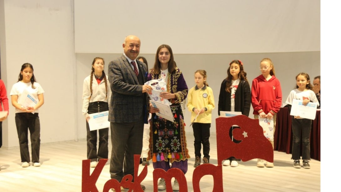 İlçemiz İstiklâl Marşı'nı Güzel Okuma Yarışmalarında İl Birinciliği ve İl İkinciliği elde etti